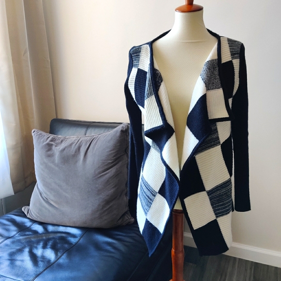 Open warm cardigan - Picture 1 of 6